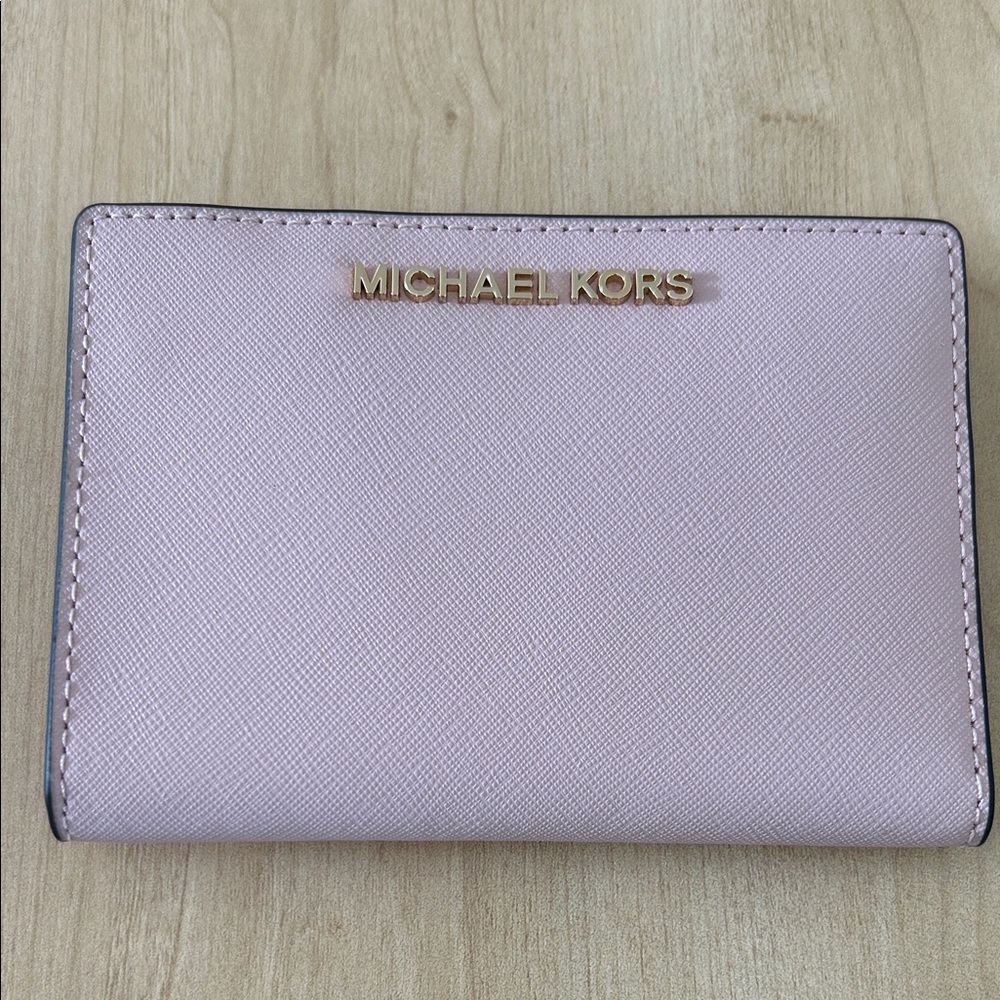 Michael Kors Blush Pink Wallet